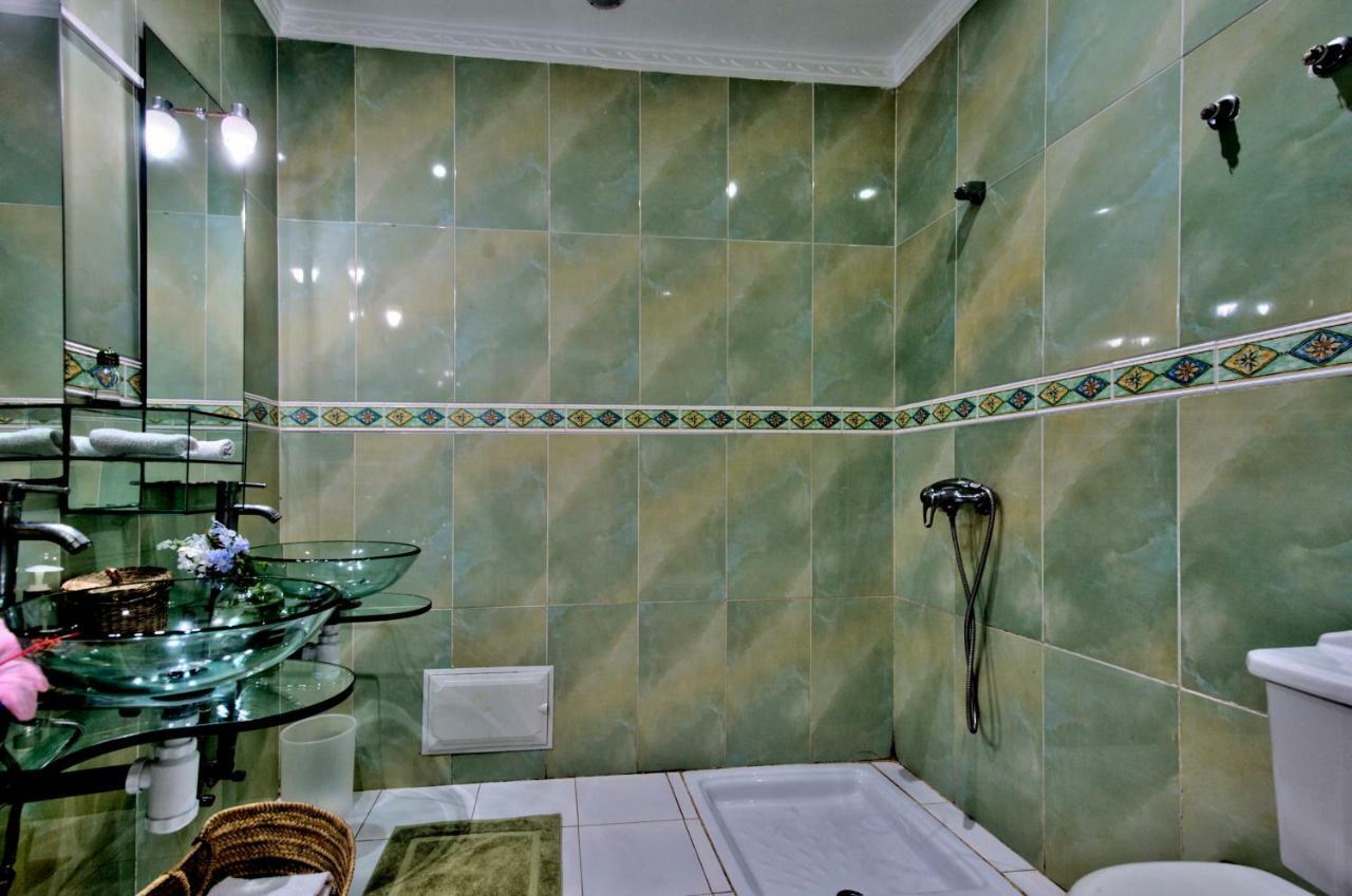 Double Room,905497918:JPEG