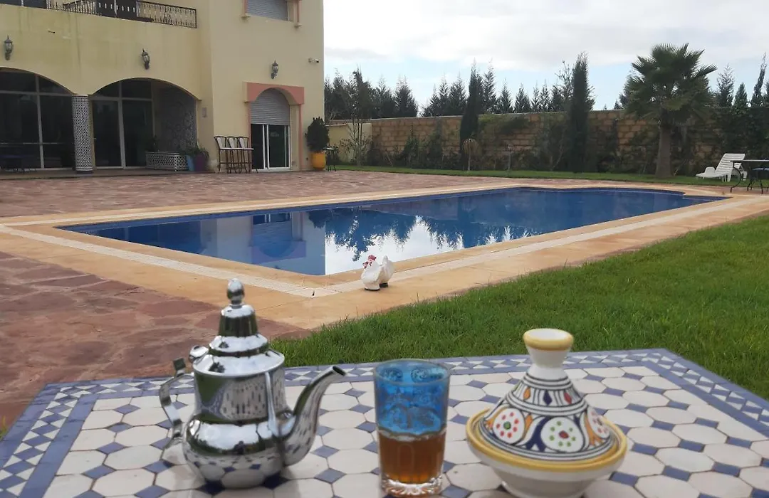 Riad Tanjil-1