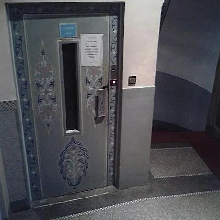 Hotel Du Louvre-2